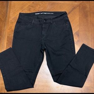 Black super skinny Old Navy jeans
